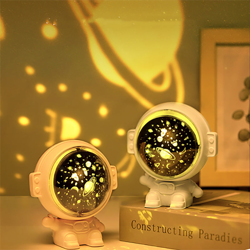 CosmoGlow™ Astronaut Star Projector – 360° Rotating Galaxy Night Light with Nebula Effect | Dreamy Space Decor Lamp for Kids, Teens & Home Ambience Astronaut Projector – 360°